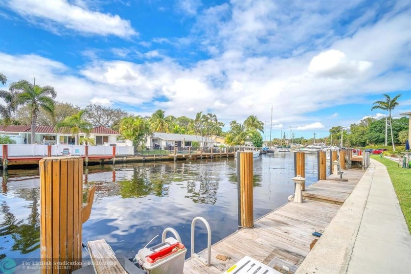 50ft Dock no fixed bridges to the ocean rarely available - Beach Condo for sale in Fort Lauderdale, Florida on Beachhouse.com