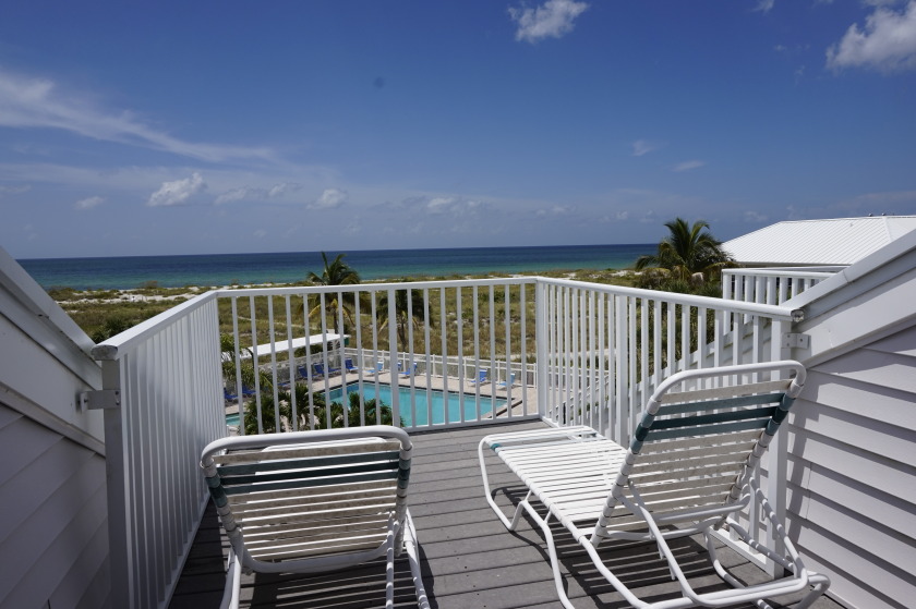 Just steps to 2 miles of private beach! Relaxing family villa - Beach Vacation Rentals in Cape Haze, Florida on Beachhouse.com