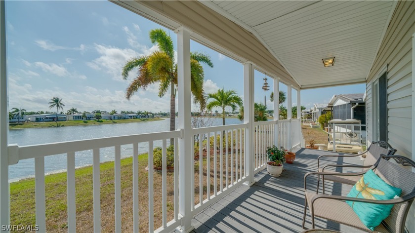 Wow! A 1,500 SF 2 bedroom, 2 bath plus den home in the much - Beach Home for sale in North Fort Myers, Florida on Beachhouse.com