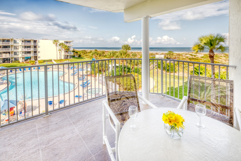 CRC 1304 - Third Floor Condo with Excellent - Beach Vacation Rentals in St Augustine, Florida on Beachhouse.com