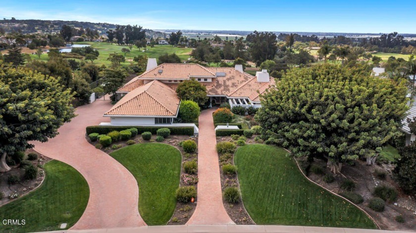 California Coastal Elegance in Gated Bella Vista Estates - Beach Home for sale in Camarillo, California on Beachhouse.com