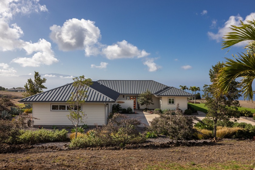 Built in 2022, this almost new 3 bed/2 bath home on 5 acres is a - Beach Home for sale in Kamuela, Hawaii on Beachhouse.com