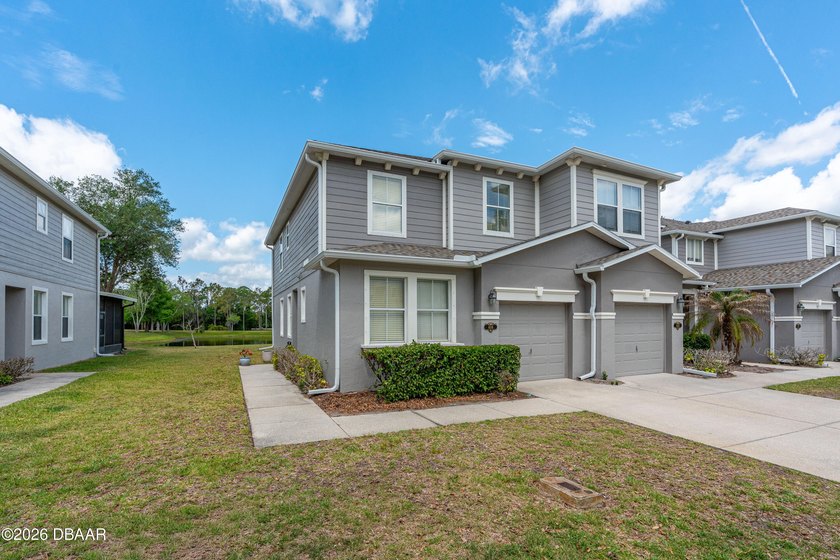 Stunning waterfront end-unit townhouse in the desirable Landings - Beach Townhome/Townhouse for sale in New Smyrna Beach, Florida on Beachhouse.com
