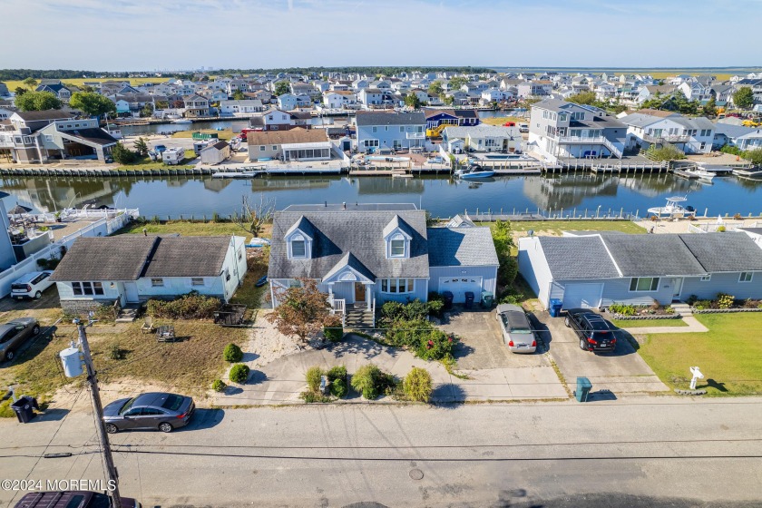 *Waterfront living in Little Egg Harbor* Escape to your very own - Beach Home for sale in Little Egg Harbor, New Jersey on Beachhouse.com