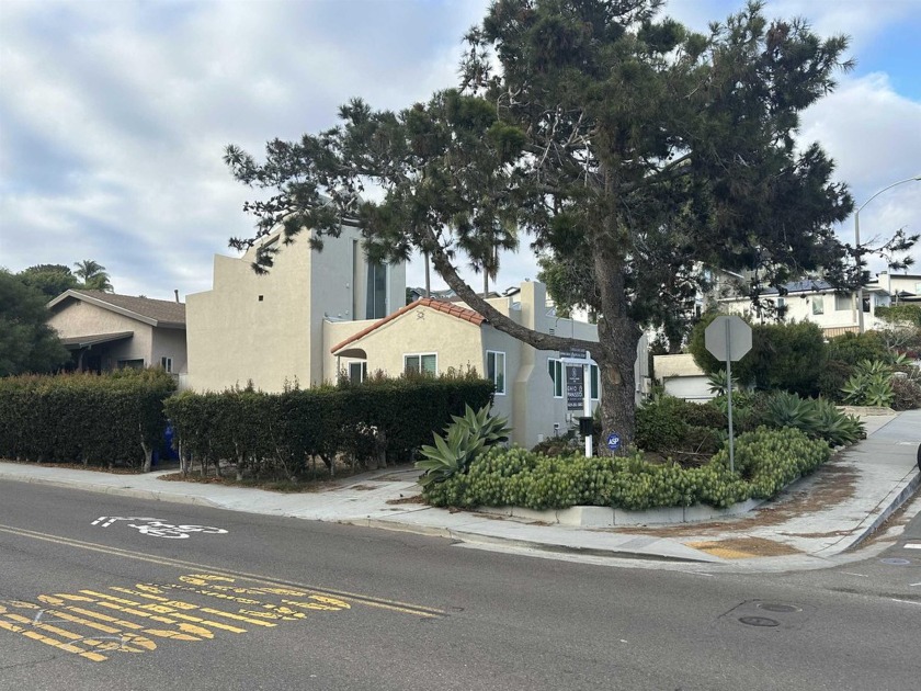 Rare blend of old world and modern architecture. It is situated - Beach Home for sale in San Diego, California on Beachhouse.com