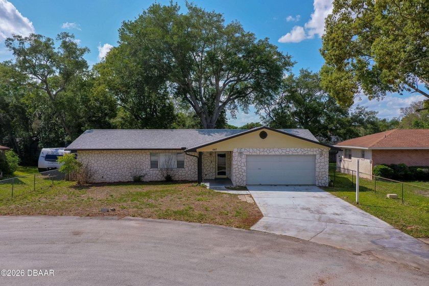 Welcome to this 2-bedroom, 2-bath home with a versatile flex - Beach Home for sale in Port Orange, Florida on Beachhouse.com