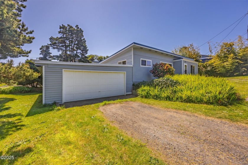 Great home close to everything! Take your pick -- a day at the - Beach Home for sale in Newport, Oregon on Beachhouse.com