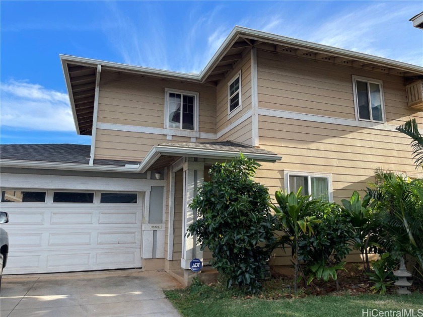 Welcome to Makali'i II at Kapolei! This spacious 4-bedroom, 2 - Beach Home for sale in Kapolei, Hawaii on Beachhouse.com