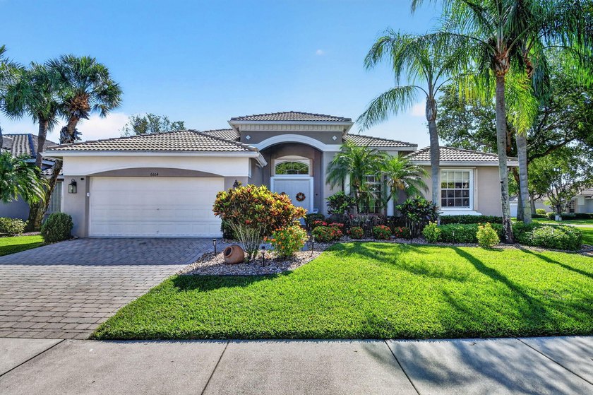 Welcome home to the largest square ft. floor plan in - Beach Home for sale in Lake Worth, Florida on Beachhouse.com