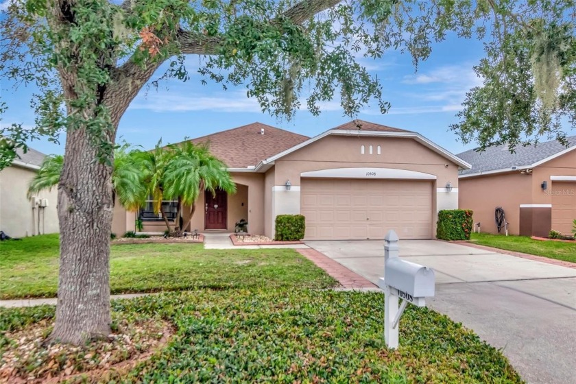 Under contract-accepting backup offers. **** UPDATE****
Seller - Beach Home for sale in Riverview, Florida on Beachhouse.com