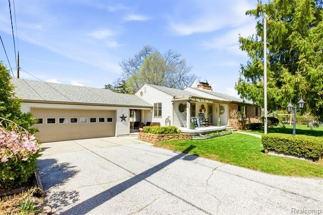 RARE OPPORTUNITY TO OWN A STUNNING MID-CENTURY MODERN RANCH IN - Beach Home for sale in Port Huron, Michigan on Beachhouse.com