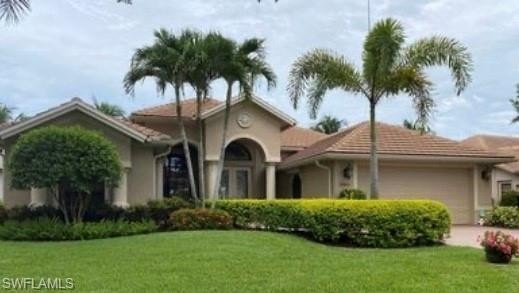 Fantastic *Turnkey* home in the premiere resort style gated golf - Beach Home for sale in Bonita Springs, Florida on Beachhouse.com