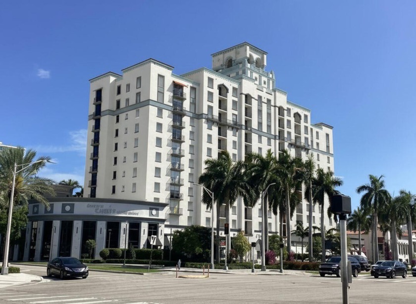 Leases permitted up to 12 times per year (30-day min.), this 2 - Beach Condo for sale in West Palm Beach, Florida on Beachhouse.com