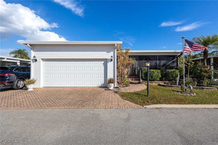 Welcome to your dream home in the prestigious Six Lakes Country - Beach Home for sale in North Fort Myers, Florida on Beachhouse.com