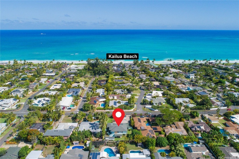 Discover a blend of tranquil living and vibrant Kailua - Beach Home for sale in Kailua, Hawaii on Beachhouse.com