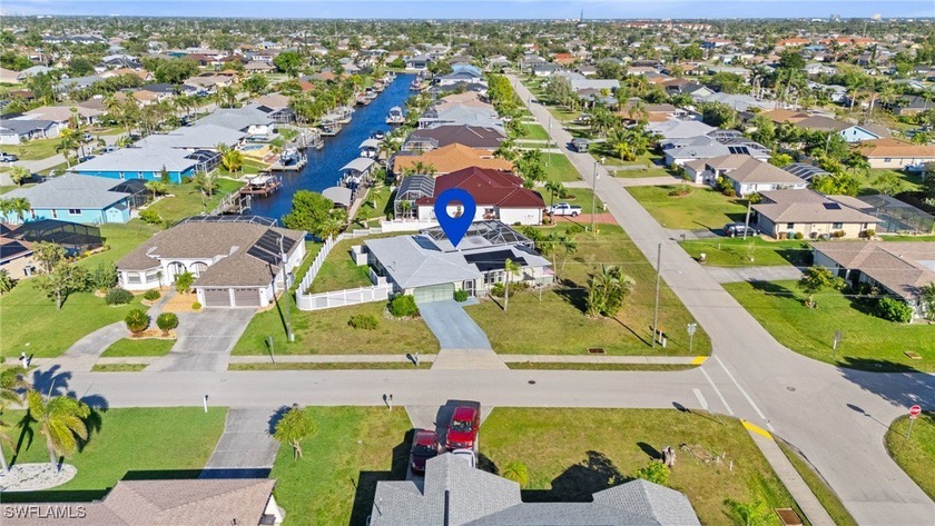 Looking for a great home in a prime Cape Coral location? This - Beach Home for sale in Cape Coral, Florida on Beachhouse.com
