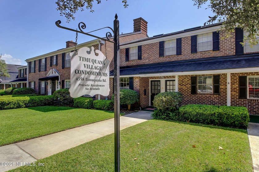Lovely 2BR/1.5BA condo in the ever popular Timuquana Village - Beach Condo for sale in Jacksonville, Florida on Beachhouse.com