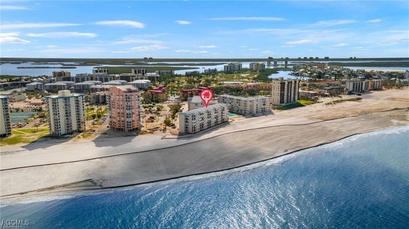 DIRECT CONDO WITH SPECTACULAR GULF VIEWS. STEPS FROM THE WHITE - Beach Condo for sale in Fort Myers Beach, Florida on Beachhouse.com