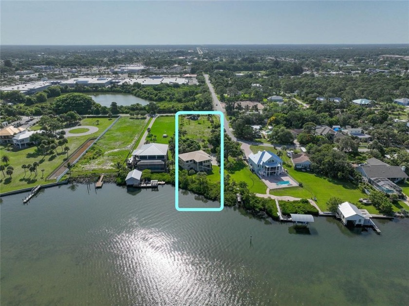 No HOA, Park your RV, Boats or Toys. NO Bridges to Gulf with - Beach Home for sale in Englewood, Florida on Beachhouse.com