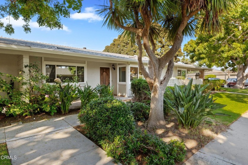 Hueneme Bay Beauty! Recently upgraded with new vinyl plank - Beach Condo for sale in Port Hueneme, California on Beachhouse.com