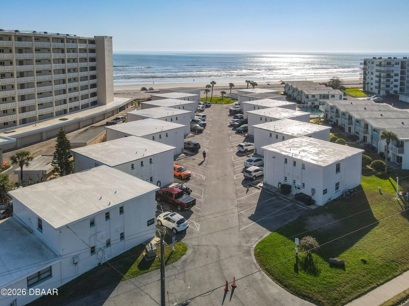 Welcome to your slice of paradise in New Smyrna Beach! Located - Beach Condo for sale in New Smyrna Beach, Florida on Beachhouse.com