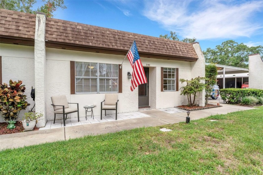 This END UNIT with 2 BEDROOMS, 2 FULL BATHS condo that includes - Beach Condo for sale in Palm Harbor, Florida on Beachhouse.com