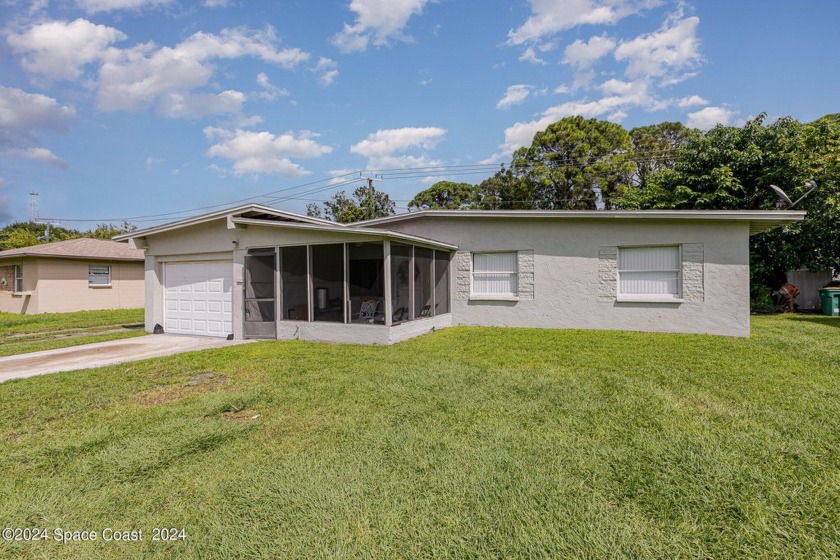 Here's the opportunity you've been looking for. Great - Beach Home for sale in Cocoa, Florida on Beachhouse.com