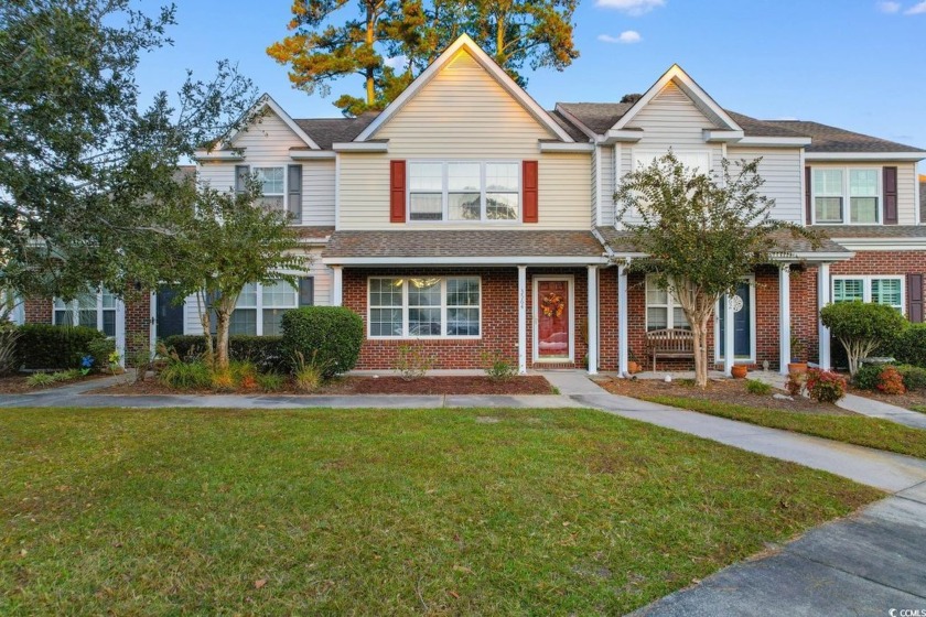 Welcome home to this 2 bedroom, 2.5 bathroom townhouse in the - Beach Townhome/Townhouse for sale in Myrtle Beach, South Carolina on Beachhouse.com