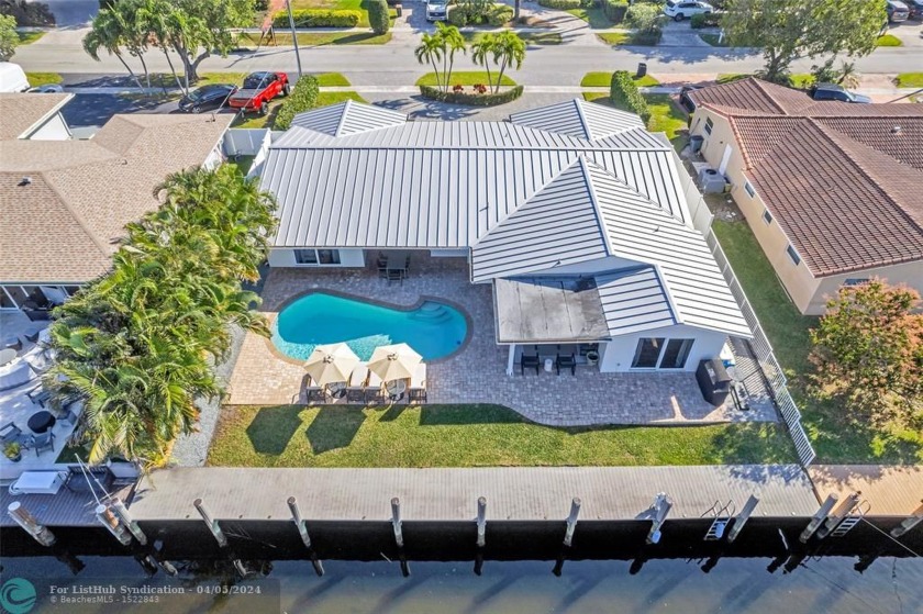 Beautifully renovated waterfront home in Lighthouse Point! - Beach Home for sale in Lighthouse Point, Florida on Beachhouse.com
