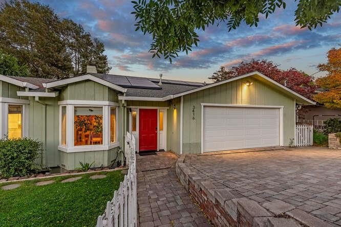 Welcome to the neighborhood! Be dazzled by the Elegant Features - Beach Home for sale in Belmont,  on Beachhouse.com