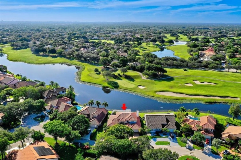Whether you're an avid golfer, a fitness enthusiast, or simply - Beach Home for sale in Coral Springs, Florida on Beachhouse.com