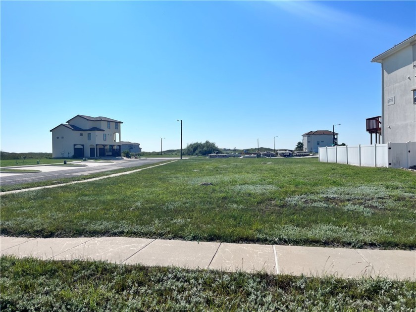 Come take a look at this affordable lot in the master planned - Beach Lot for sale in Port Aransas, Texas on Beachhouse.com