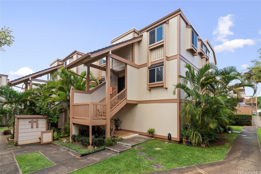 Discover this spacious split-level townhome in a prime, central - Beach Condo for sale in Aiea, Hawaii on Beachhouse.com