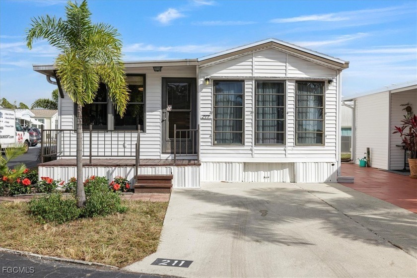 Well-maintained 1-bedroom, 1-bath manufactured home located in - Beach Home for sale in North Fort Myers, Florida on Beachhouse.com