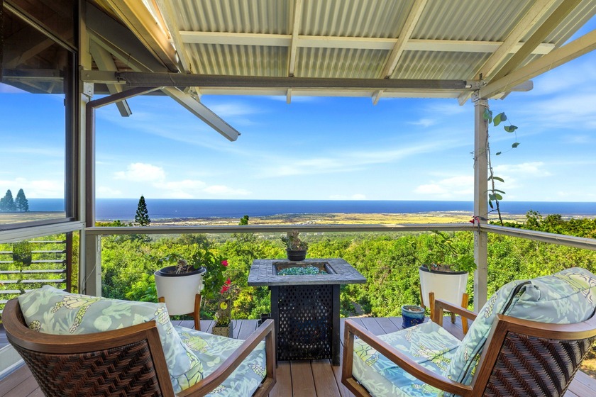 Expansive, unobstructed ocean views-nothing between you and the - Beach Home for sale in Kailua Kona, Hawaii on Beachhouse.com
