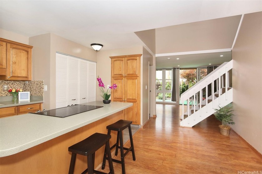 Spacious upgraded, well-maintained 3-bdrm/2.5 bath townhome in - Beach Condo for sale in Honolulu, Hawaii on Beachhouse.com