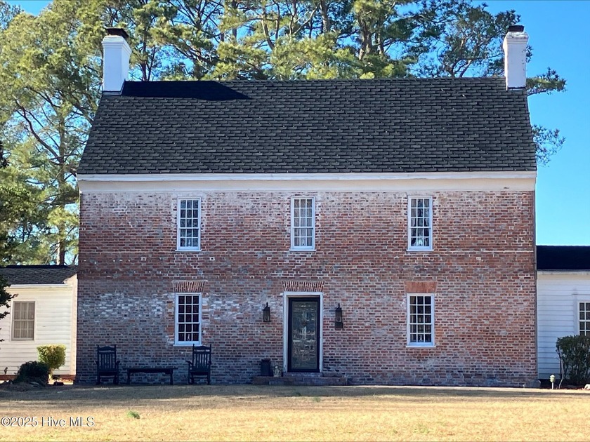Built in 1746 Milford is the oldest two-story brick house in - Beach Home for sale in Camden, North Carolina on Beachhouse.com