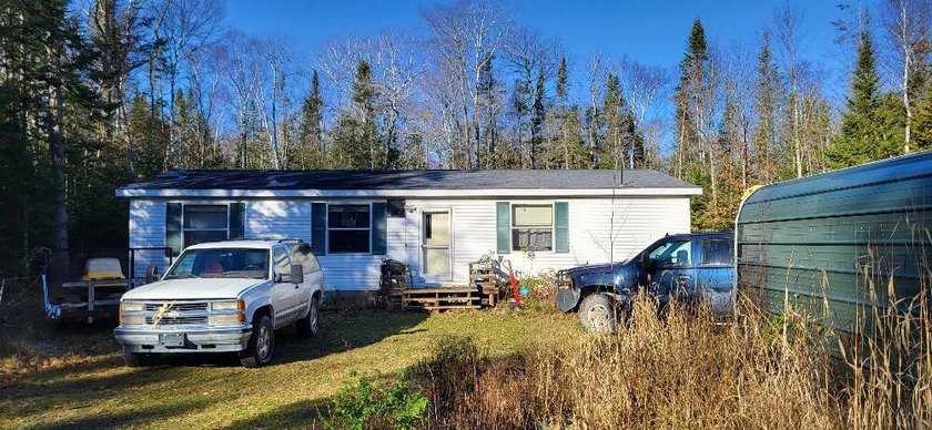 # bedroom 2 Bath Ranch set on 3 wooded acresPrivate road for - Beach Home for sale in Bois Blanc Island, Michigan on Beachhouse.com