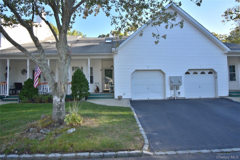 Welcome to your new home! A rare opportunity awaits in the - Beach Condo for sale in Blue Point, New York on Beachhouse.com