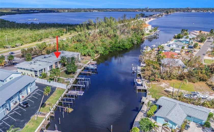 NO HURRICANE DAMAGE! Direct deep-water access to Palma Sola Bay - Beach Condo for sale in Bradenton, Florida on Beachhouse.com