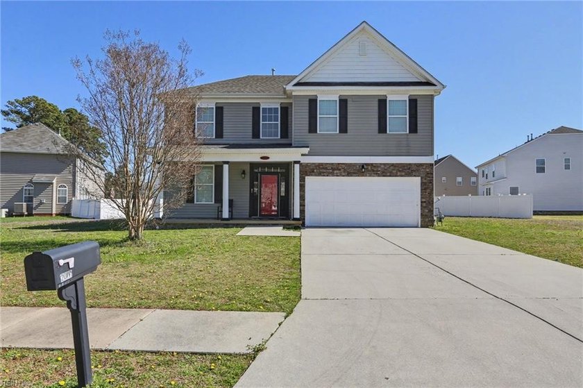 Prepare to make this stunning five-bedroom, three-bath - Beach Home for sale in Suffolk, Virginia on Beachhouse.com