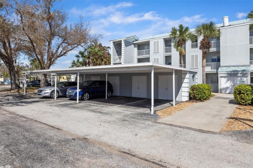 Embrace the vacation lifestyle in this stunning TURN-KEY - Beach Condo for sale in Venice, Florida on Beachhouse.com