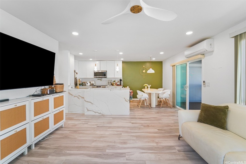 RARELY AVAILABLE 2 Bed x 2 Bath, newly remodeled unit in Fairway - Beach Condo for sale in Waipahu, Hawaii on Beachhouse.com