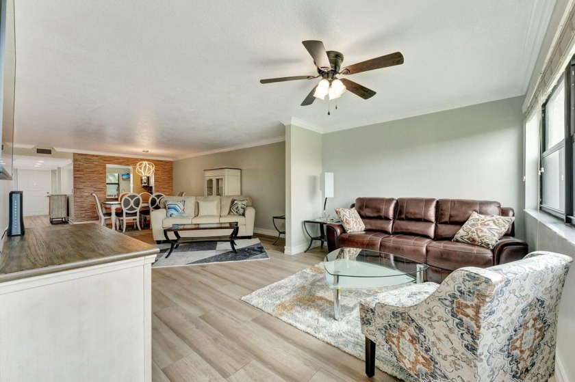 For Sale: Stunning 2-Bedroom Condo in Sunrise Lakes Condominiums - Beach Condo for sale in Sunrise, Florida on Beachhouse.com