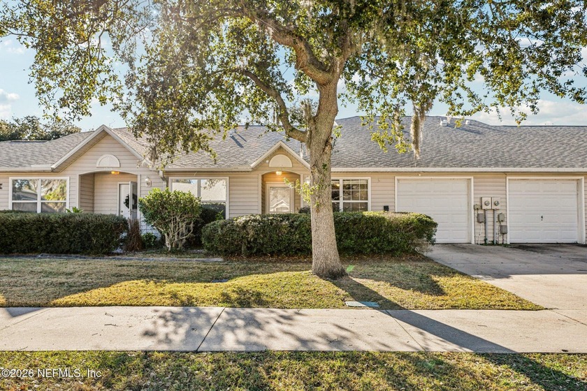 Welcome to 1018 Grand Hickory Circle - a 2003 built townhome - Beach Condo for sale in Holly Hill, Florida on Beachhouse.com