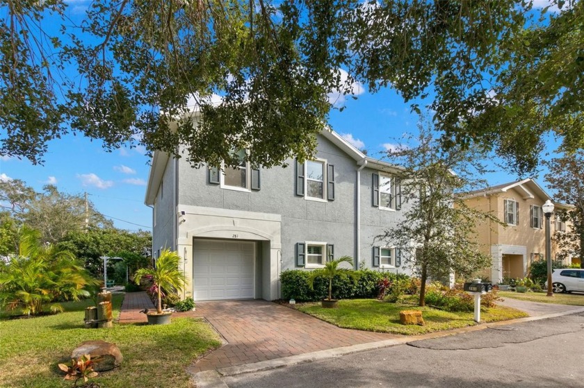 Back on market because of buyers financing - Welcome to 281 - Beach Townhome/Townhouse for sale in Dunedin, Florida on Beachhouse.com