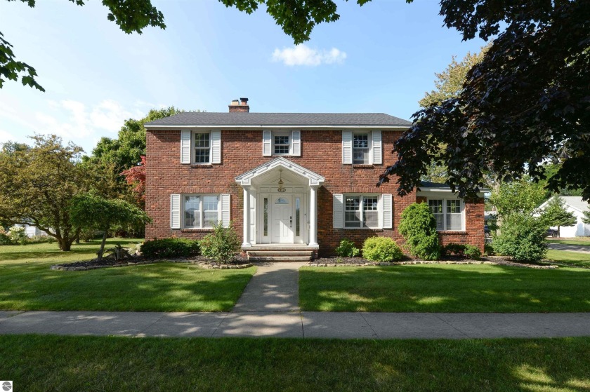 Spacious Home in the Heart of East Tawas!!!  This Stately 2 - Beach Home for sale in East Tawas, Michigan on Beachhouse.com