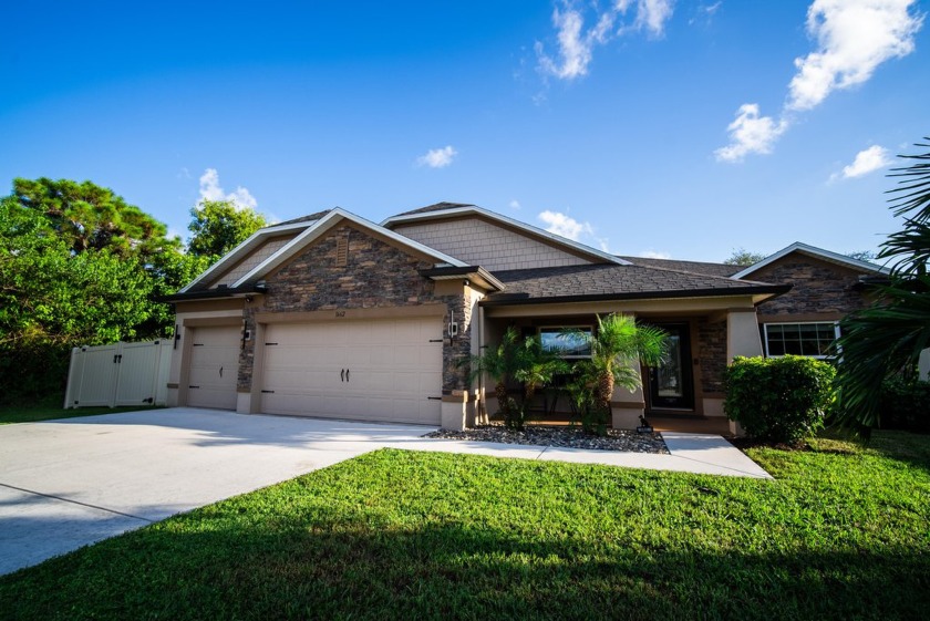 **Stunning 5-Year-Old Traditional Home with Upgrades - Beach Home for sale in Port Saint Lucie, Florida on Beachhouse.com