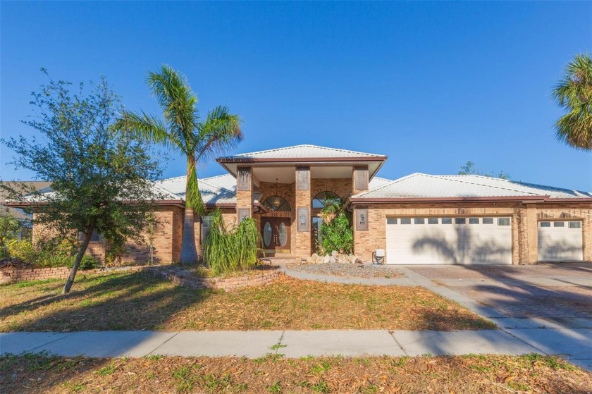 Stunning Waterfront Oasis in Highly Sought-After Neighborhood - Beach Home for sale in Apollo Beach, Florida on Beachhouse.com