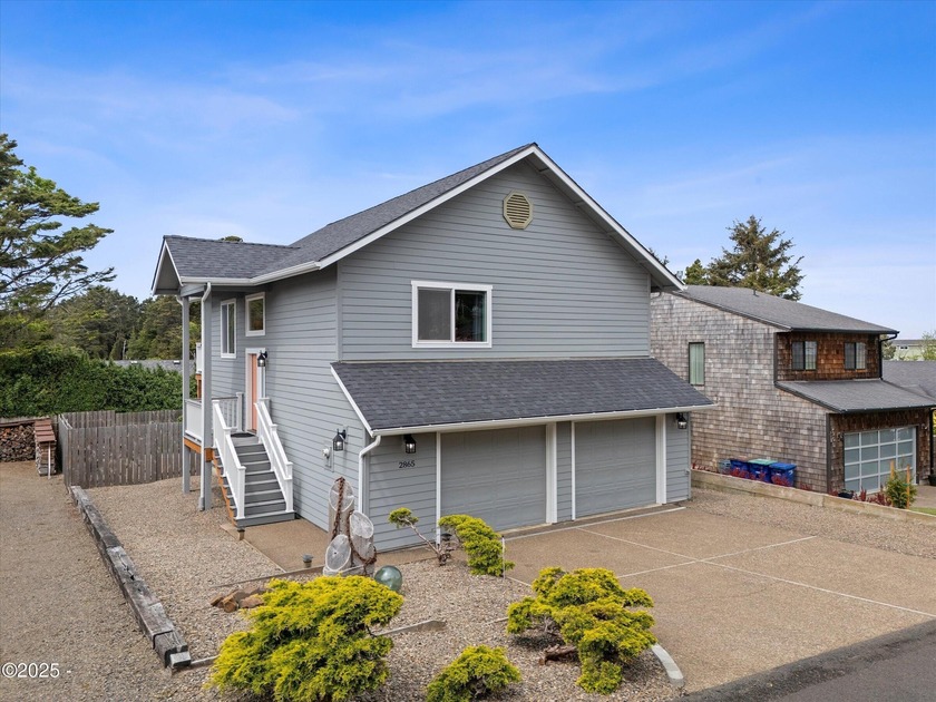 Experience the best of coastal living with this beautifully - Beach Home for sale in Lincoln City, Oregon on Beachhouse.com